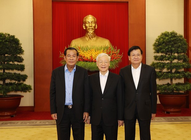 Vietnamese, Cambodian, Lao top leaders discuss cooperation orientations